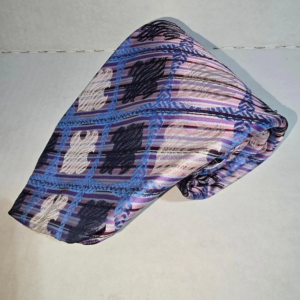 VINTAGE Beau Brummell Field Schlick St. Paul Purple Blue‎ Pink Men's Tie